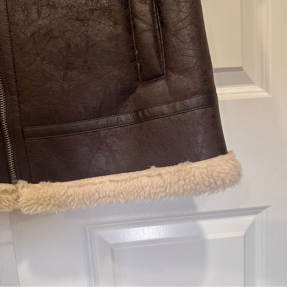 OFFLINE by Aerie Sherpa Lined Faux Leather Vest - Picture 10 of 17